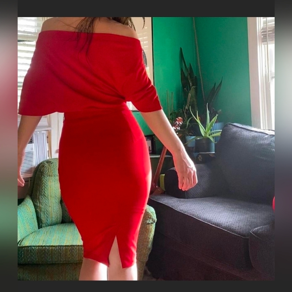 Alexia Admor Draped One Shoulder Red Dress - Picture 8 of 8